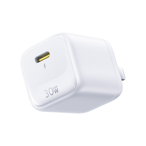 Baseus 30W fast charger, compatible with Apple iPhone 12/14/16, with USB and USB-C dual-port fast charging